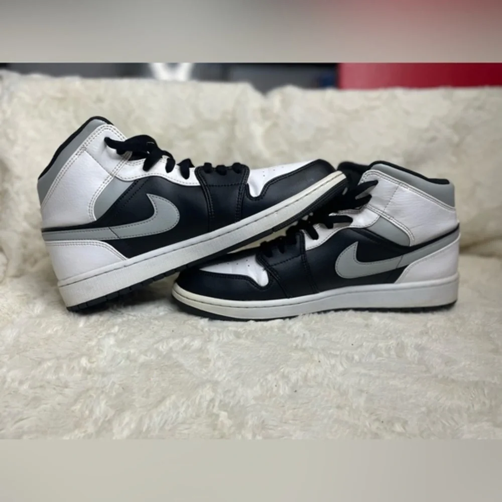 Nike Air Jordan 1‎ Mid White Shadow size 12